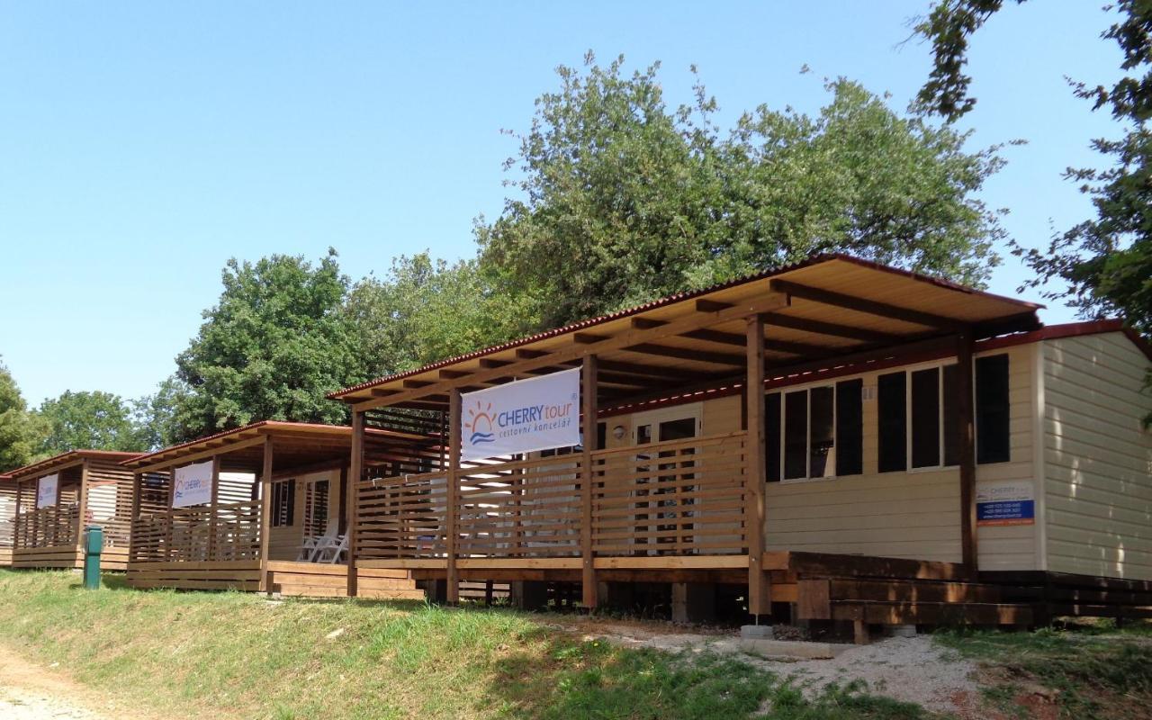 Mobile Homes Comfort Capri Bijela Uvala Mugeba Dış mekan fotoğraf