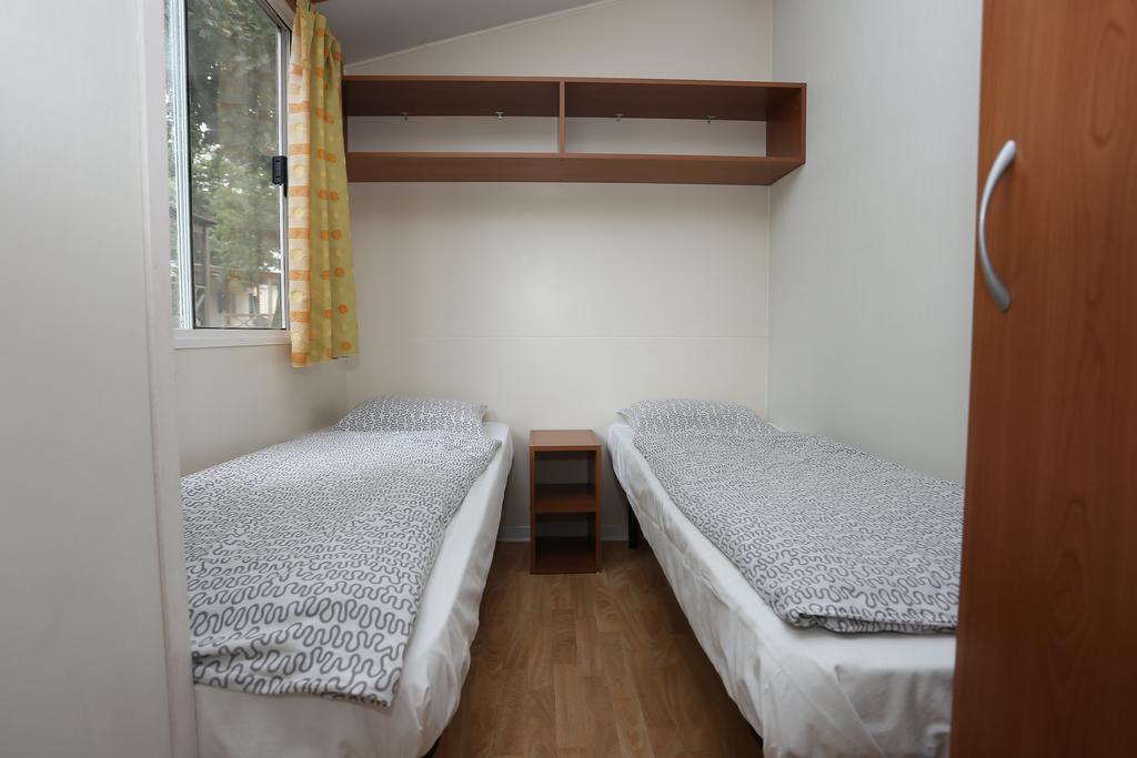Mobile Homes Comfort Capri Bijela Uvala Mugeba Dış mekan fotoğraf