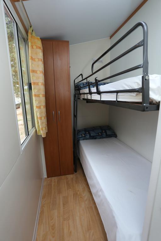 Mobile Homes Comfort Capri Bijela Uvala Mugeba Dış mekan fotoğraf